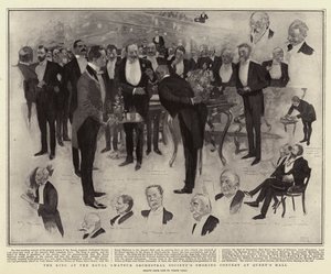 El rey en el concierto de fumadores de la Sociedad Real de Orquesta Amateur en Queen